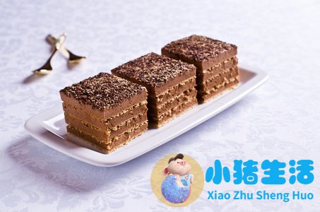 加淡奶油的蛋糕的做法