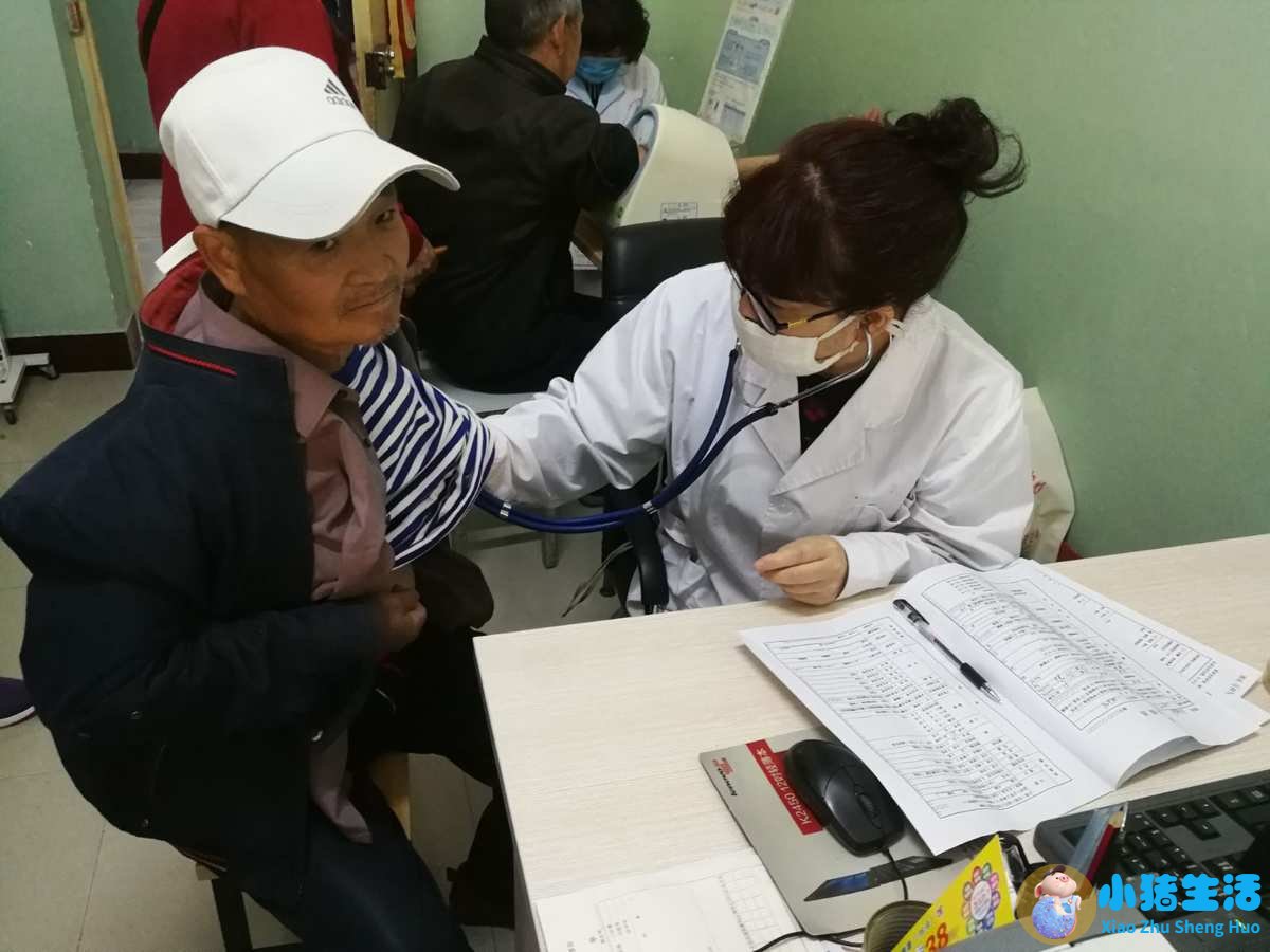 老年健康生活图片