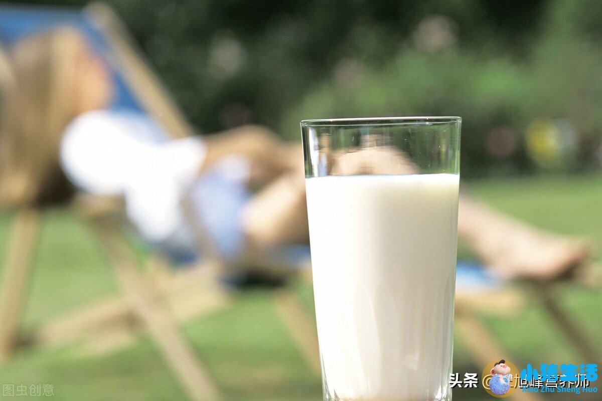 牛奶有助睡眠么?