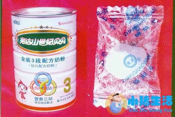 “完达山世纪贝贝”金装奶粉吃出樟脑丸 商家拒赔偿