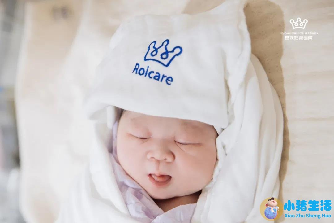 孕妇梦见顺产生下女婴