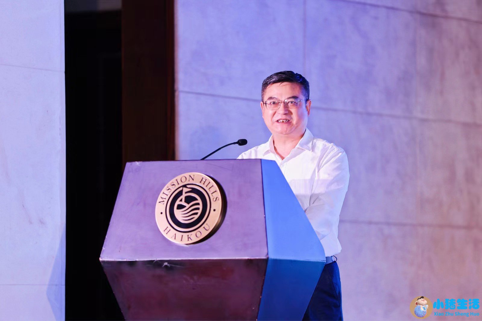 中共海口市委统一战线工作部常务副部长朱韶雄致辞