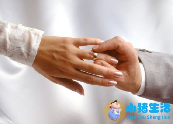结婚的前提是什么？