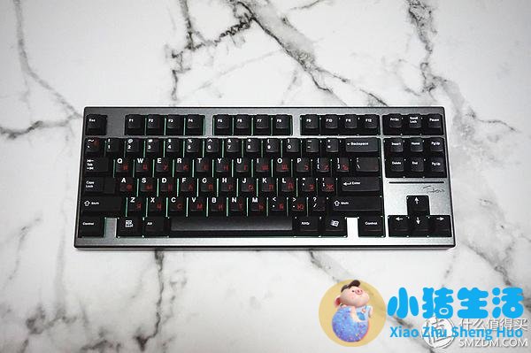 怀孕那晚梦见蛇缠身还梦到发夹