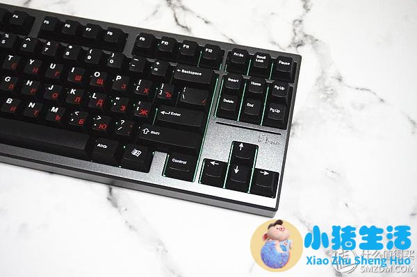 怀孕那晚梦见蛇缠身还梦到发夹