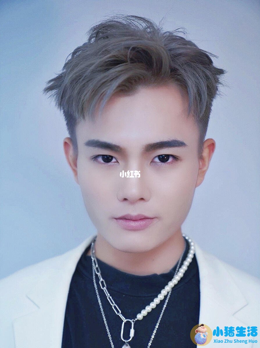 韩国男士分头发型图片