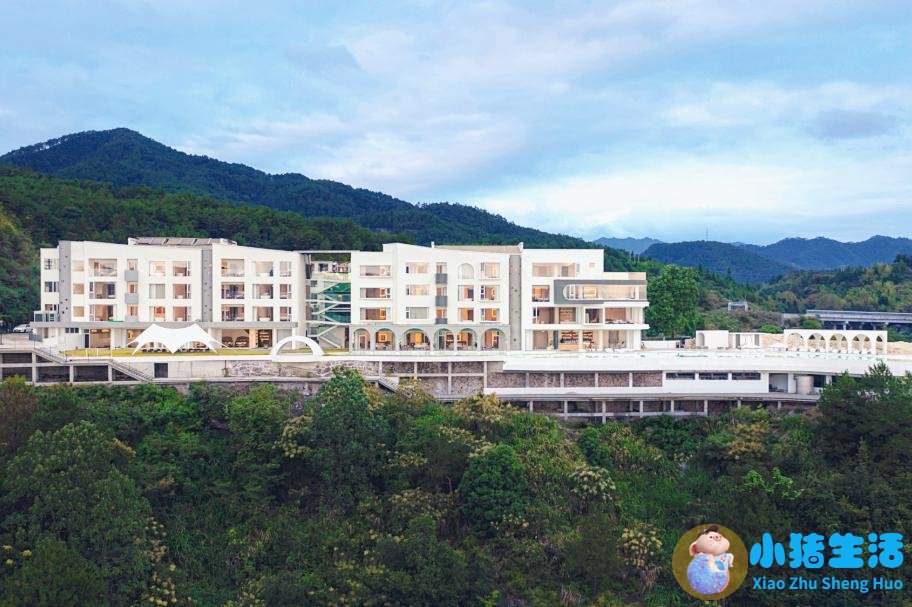 洞头县大自然旅行社有限公司