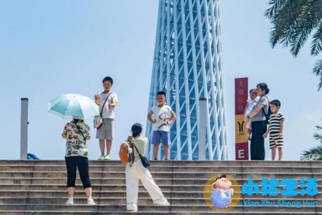 广州体验“下开水”升级版 雷雨高温齐登场