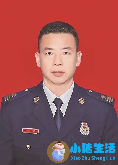 白岩松评临汾公益广告人物形象异常