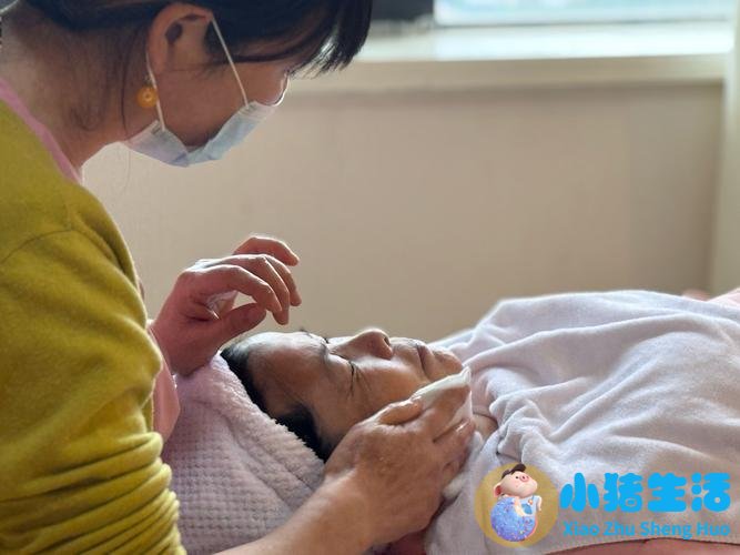 <strong>【消费小课堂】整形美容专家解析案例</strong>
